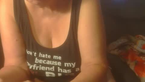 Snapshot of tight_kitty55 chatting on September 12, 7:10 pm tight Kitty55 online show from September 12, 7:10 pm