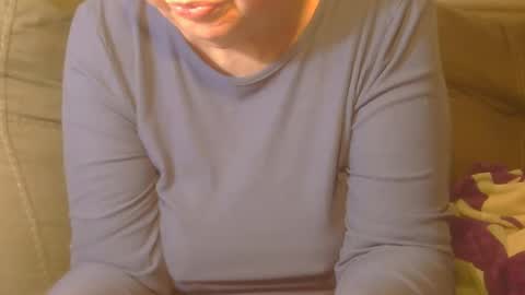 Snapshot of tight_kitty55 chatting on January 22, 7:45 pm tight Kitty55 online show from January 22, 7:45 pm