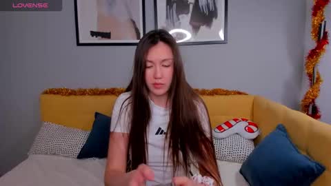 Tina  online show from December 14, 1:33 am