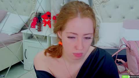 Tina online show from November 6, 3:56 am