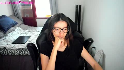 Tina online show from December 14, 5:47 pm