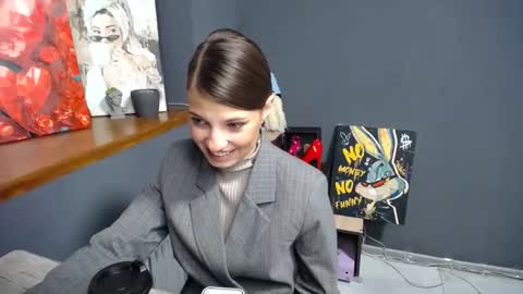 Gloria online show from October 22, 6:29 am