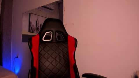 Scarlet online show from February 18, 12:54 am