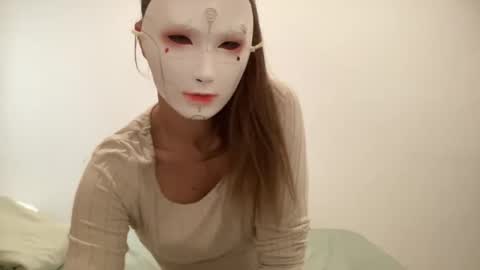 Tinks online show from September 29, 4:34 pm