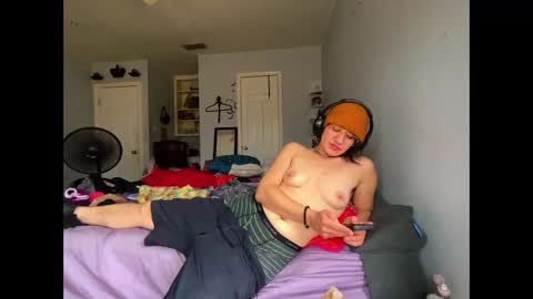 tomboy_titties online show from February 9, 9:50 pm