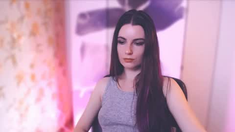 Elizabeth online show from February 26, 7:45 am