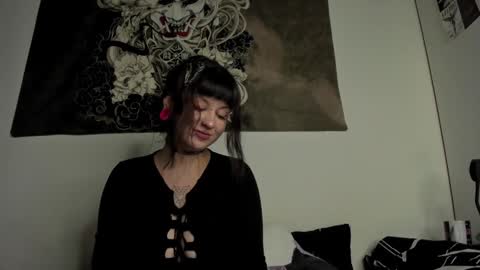 your personal gothic girl check it    online show from January 19, 2:47 am