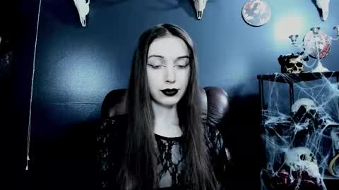 toxicdomme online show from December 17, 8:13 pm