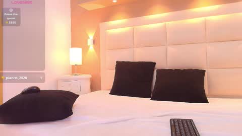 Tracy online show from November 30, 3:49 pm