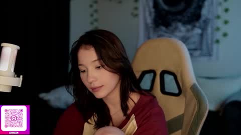 Ariana and Erik online show from September 22, 5:22 pm