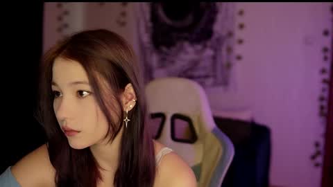 Ariana and Erik online show from September 10, 8:14 am