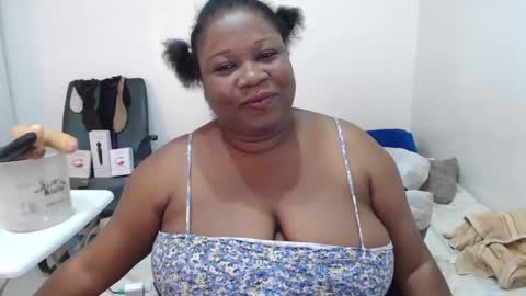 TrueBella30 online show from January 23, 8:04 am