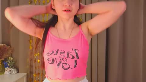 Emily online show from December 15, 11:26 am