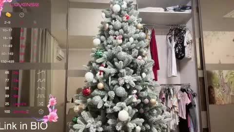 unarks online show from February 1, 6:28 pm