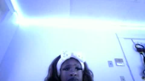 unknownsuccubus online show from March 9, 10:30 pm