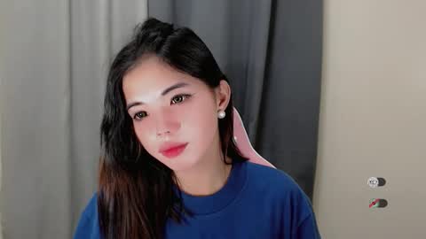 urcutie_ayah online show from December 17, 9:46 am