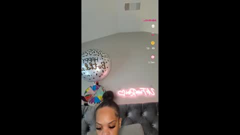 urfaveriri online show from December 19, 3:54 am