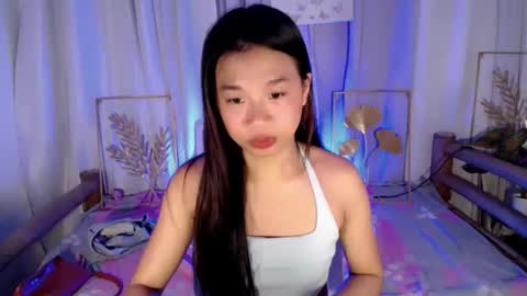 JUST CALL ME LLANA online show from February 11, 5:20 am