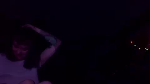 usefulhole online show from November 11, 8:06 pm