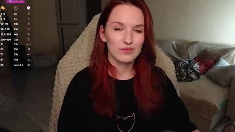 Snapshot of val_manson chatting on October 26, 7:31 pm Val online show from October 26, 7:31 pm