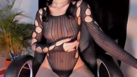 Snapshot of valentina__doll chatting on September 11, 7:53 am Valentina  Dolls online show from September 11, 7:53 am