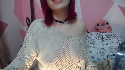 Snapshot of valeri_cove chatting on March 7, 4:57 am Valeri Cove online show from March 7, 4:57 am