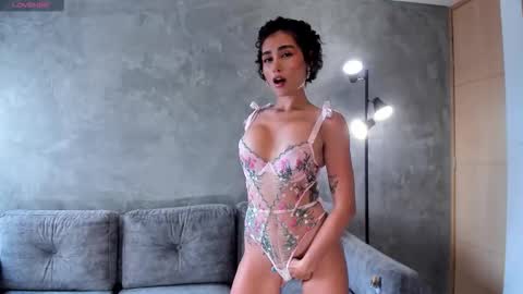  call me Val  online show from December 14, 9:20 pm