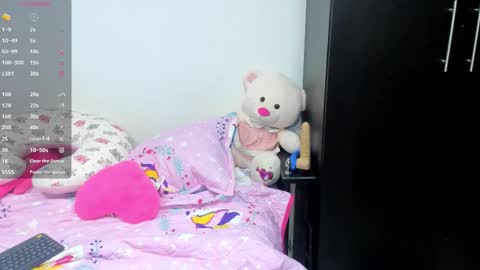 Snapshot of valerieduke chatting on October 10, 1:10 am Valerie online show from October 10, 1:10 am