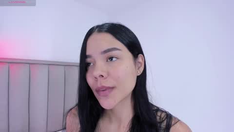 Cris  online show from February 17, 3:11 pm