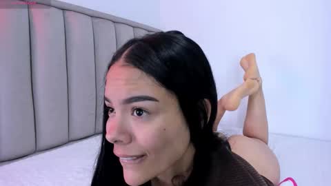 Cris  online show from March 8, 2:37 am