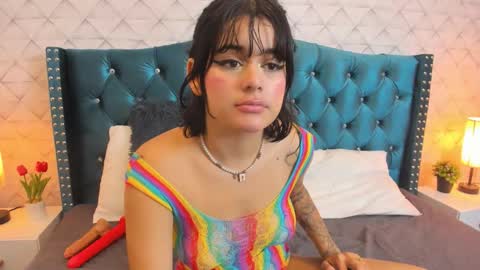 Valery online show from February 6, 9:40 pm