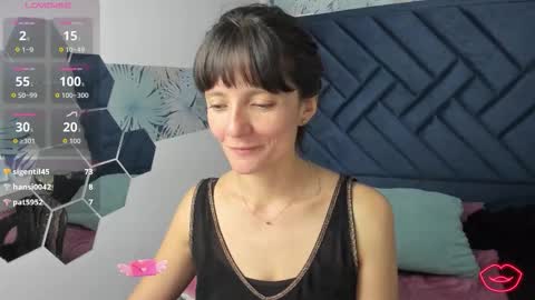 VALERY MORE online show from February 12, 4:30 pm