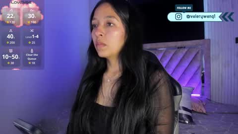 Val online show from December 1, 11:36 am