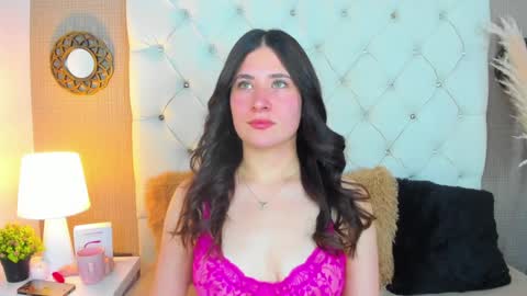 valery online show from February 5, 5:09 am