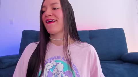 Val online show from February 28, 5:01 pm