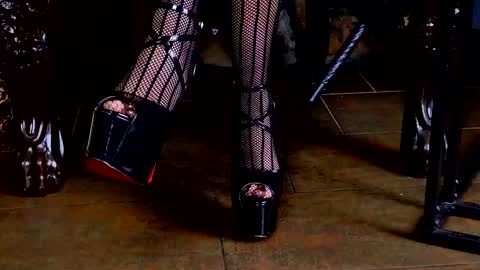 Miss Vanessa online show from October 7, 12:42 pm