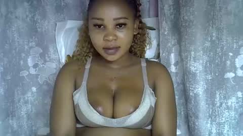 vanillavenus online show from February 12, 8:21 pm