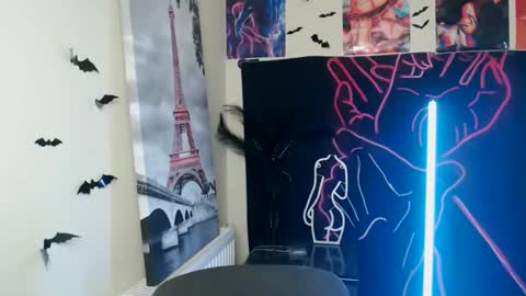 Vanessa online show from November 7, 7:08 pm