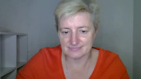 vea_motty online show from November 18, 1:34 pm