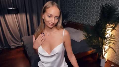 Eva online show from October 17, 12:41 pm