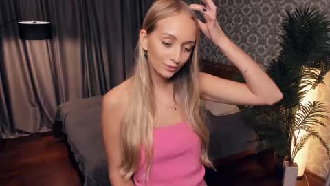 Eva online show from October 31, 12:53 pm