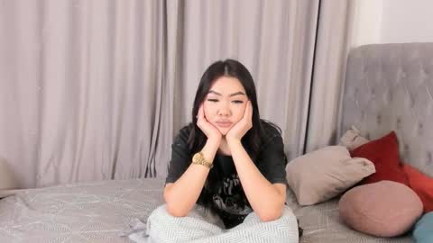 Vella online show from March 1, 6:51 pm