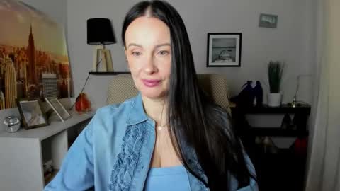 Jasmine online show from February 19, 6:57 am