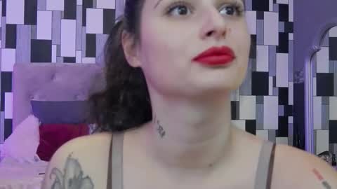 venusinylons online show from November 28, 1:03 pm