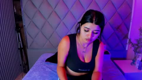 Venusowen  online show from October 14, 12:30 pm