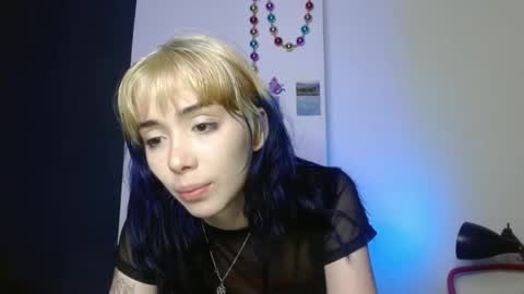 Snapshot of venuss6666 chatting on February 8, 2:15 am Venus online show from February 8, 2:15 am