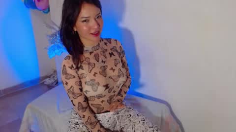 vera_ivanov online show from December 20, 7:01 am