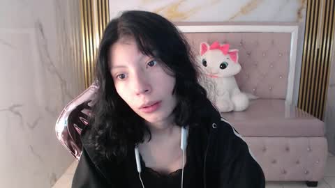 Verana  online show from November 19, 8:31 pm