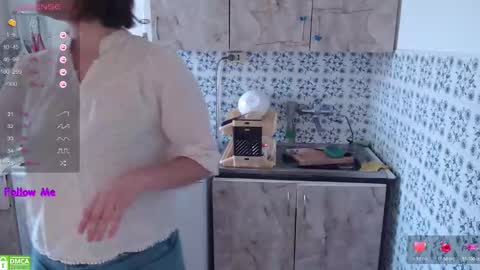 Kate online show from February 10, 9:45 am