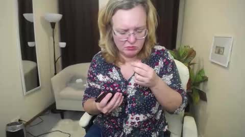 vestawoody online show from November 15, 1:12 pm